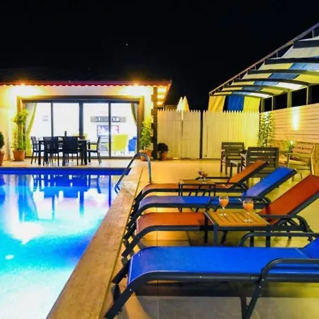 Ulugoel 2 Bedroom Secluded With Private Pool Hot Tub *