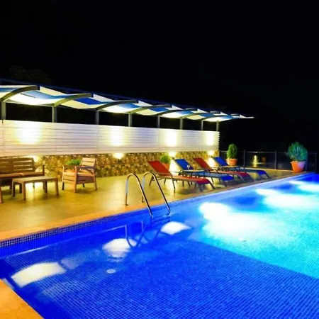 Ulugoel 2 Bedroom Secluded With Private Pool Hot Tub Villa *