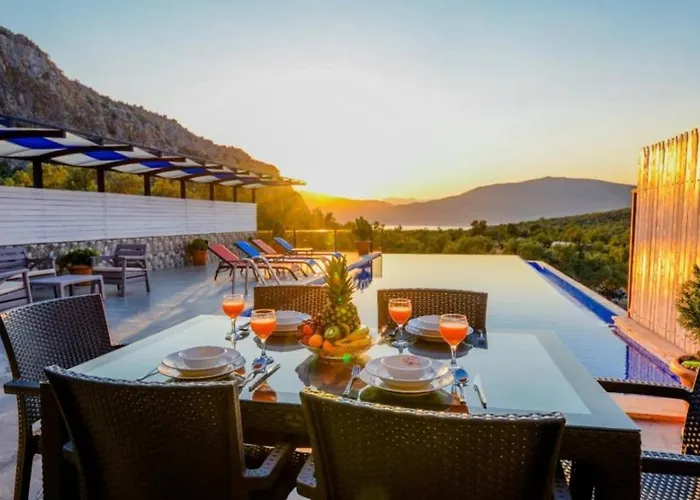 Ulugoel 2 Bedroom Secluded With Private Pool Hot Tub Willa